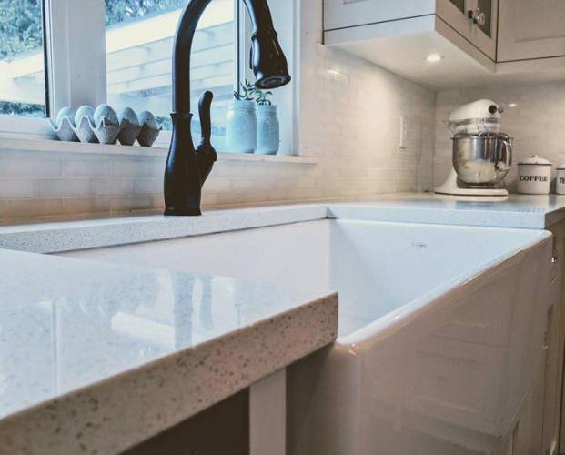 How to Design a Modern Farmhouse Kitchen